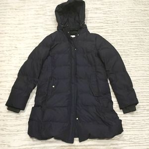 Good condition J.crew Black ⚫ down jacket. Size: L